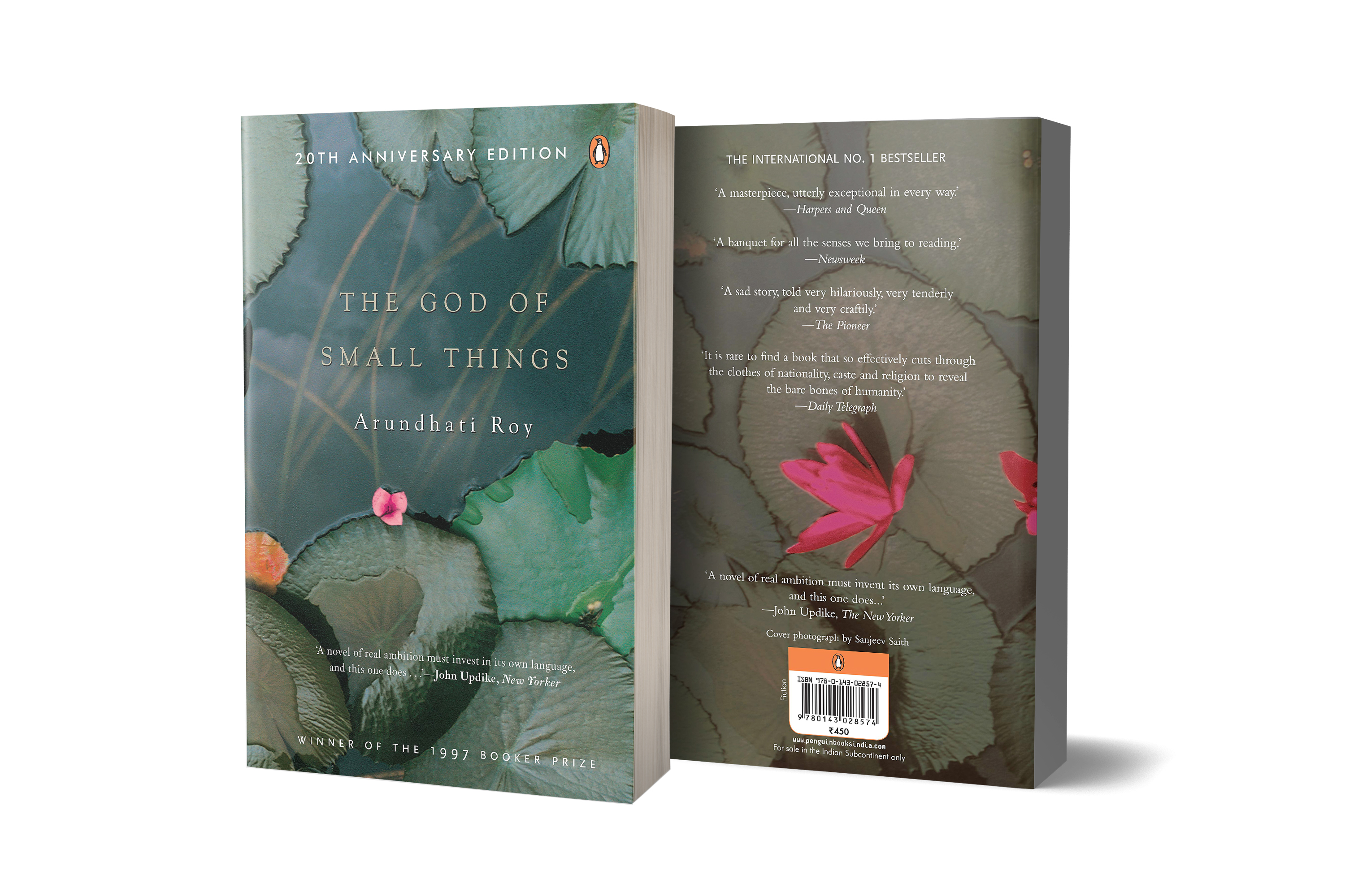 The front and back cover of "God of Small Things", displaying endorsements and reviews.
